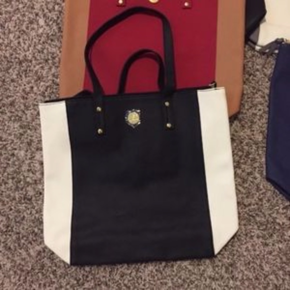 set of six genuine Leather Joy Mangano Tote bags - Picture 7 of 8